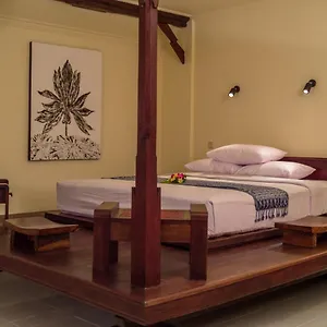 https://rumah-bali.ubudhotelsnow.com