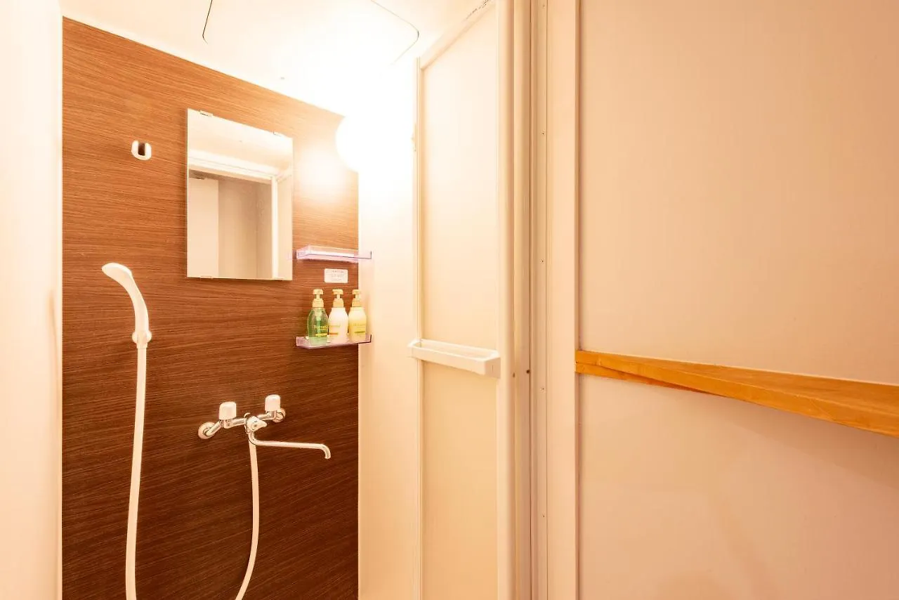 Plat Hostel Keikyu Asakusa Station Tóquio