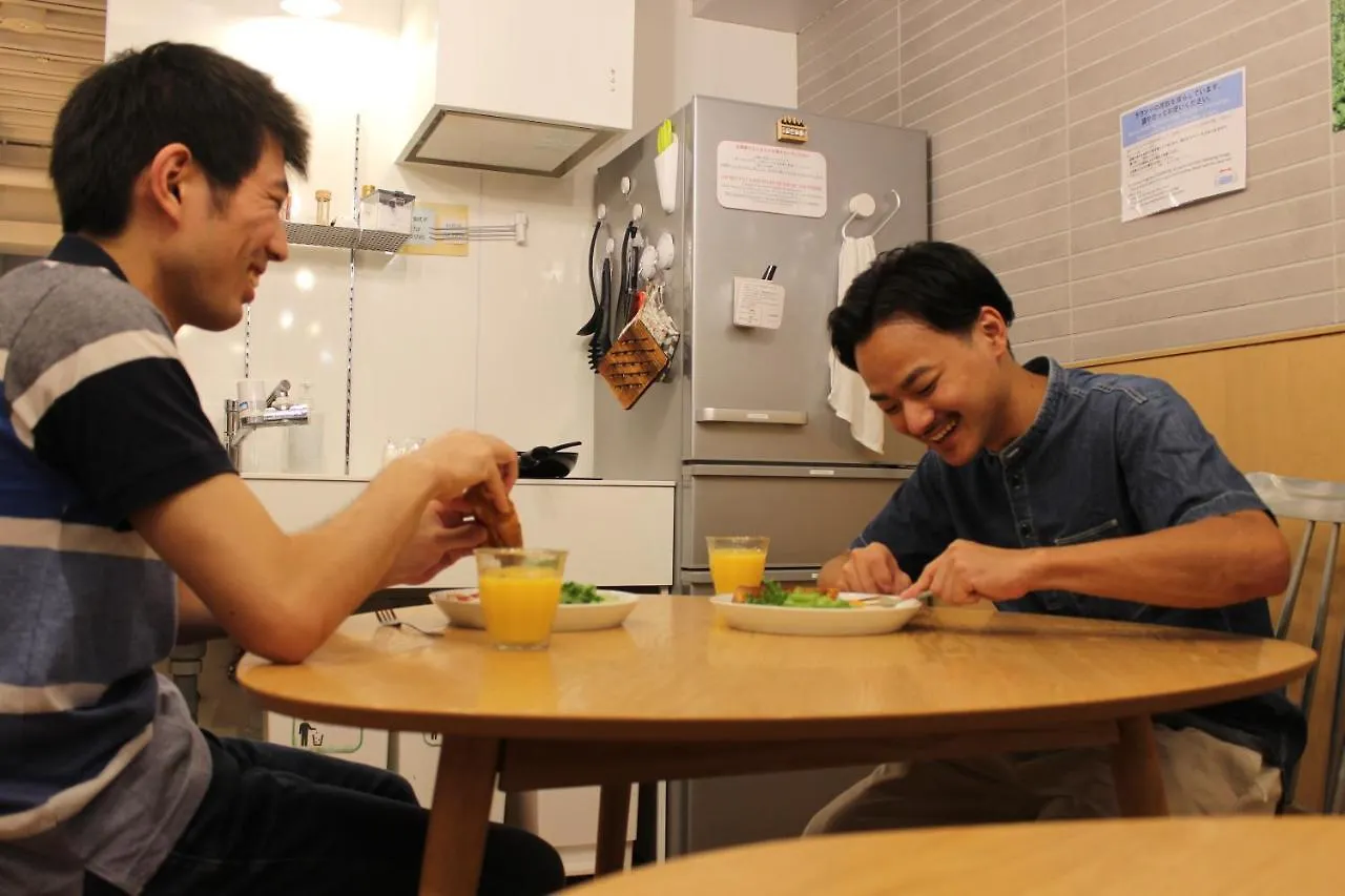 Plat Hostel Keikyu Asakusa Station Tokio